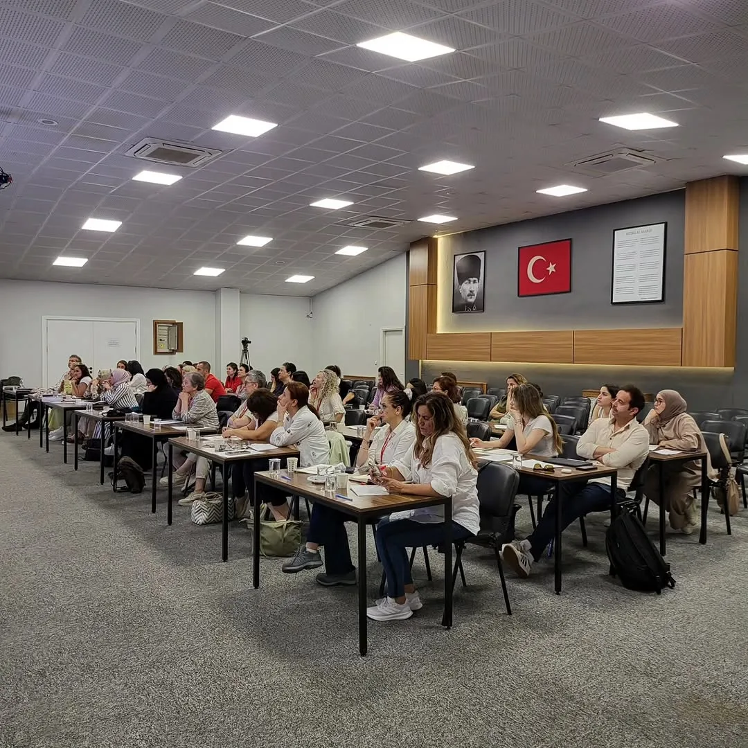 Dr. Dinesh Chauhan ile Anamnez Almanın İncelikleri Konulu Eğitim - 8